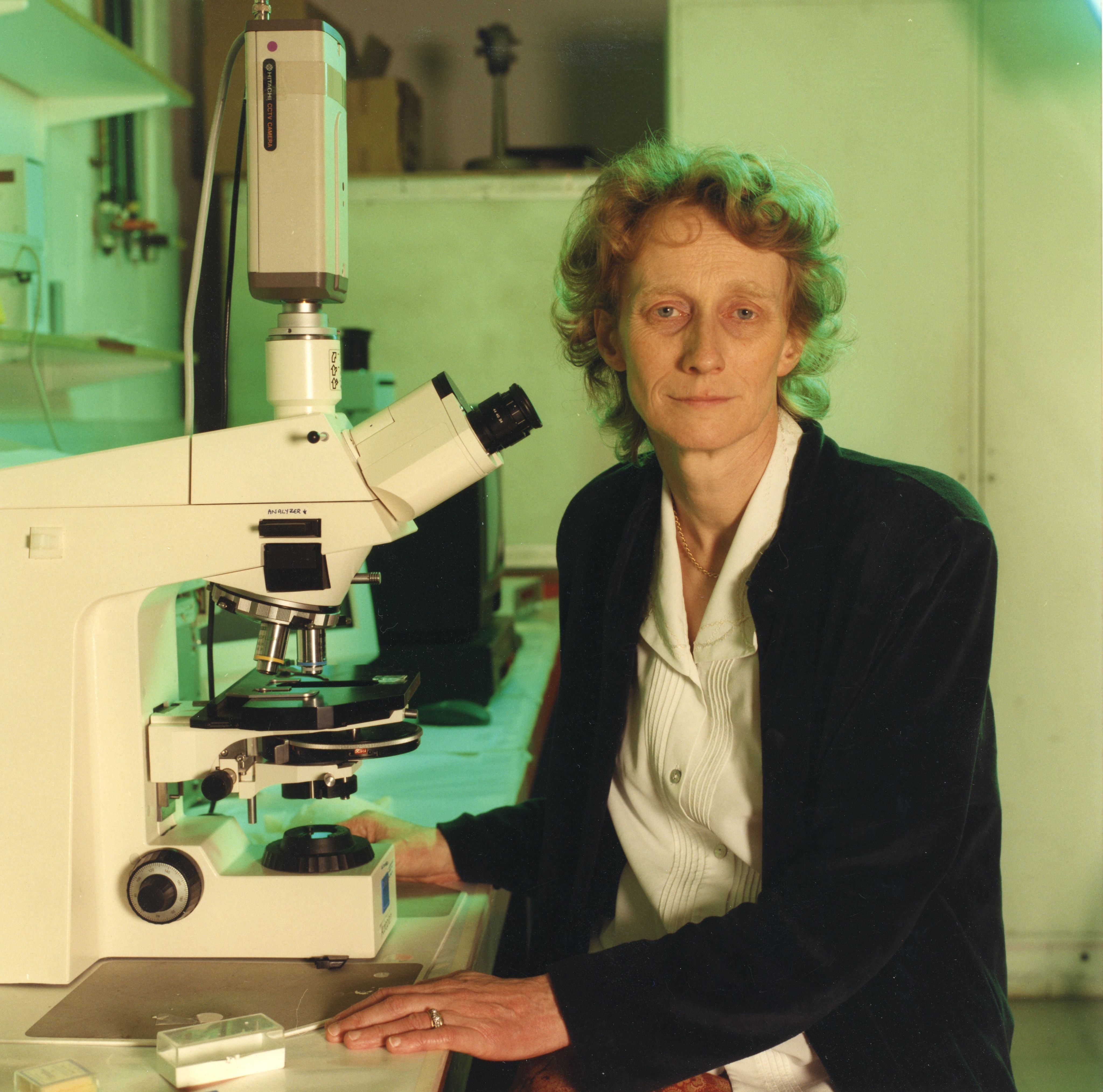 Athene Donald in the Cavendish Laboratory in the late 1990s.